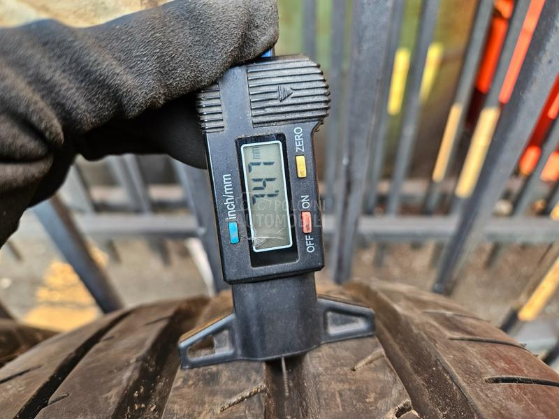 Yokohama 225/45 R17 Letnja