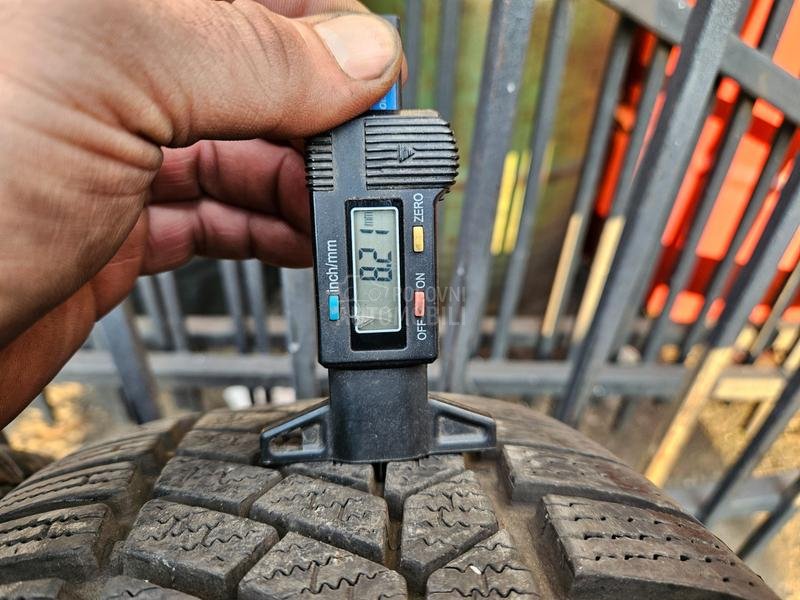 Continental 205/50 R17 Sve sezone