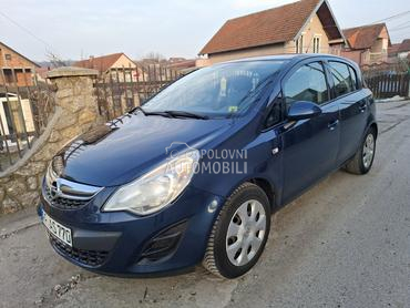 Opel Corsa D 1.4b color 5vr