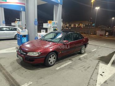 Opel Omega 2.0 16v Čuvena omega