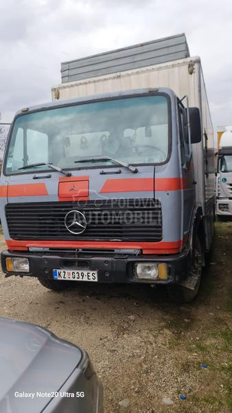 Mercedes Benz 1213