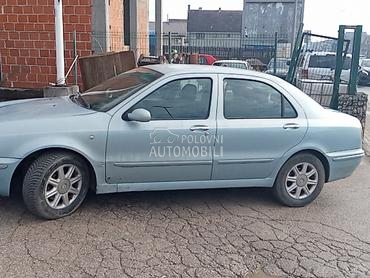 Lancia Lybra 1.8