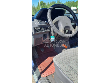 Mitsubishi Pajero 2.5