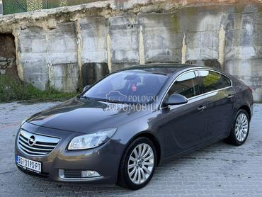 Opel Insignia 1.8