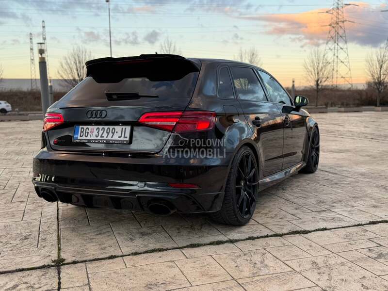 Audi RS3 640