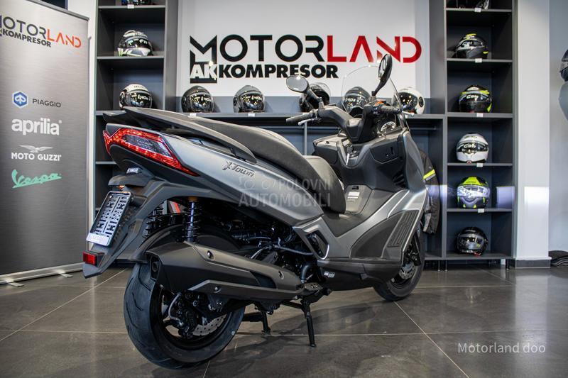 Kymco X town 300