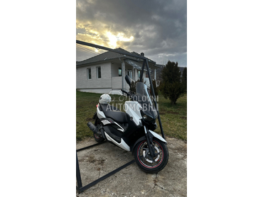 Yamaha X Max 250 R