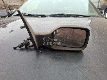 desni retrovizor za Peugeot 106