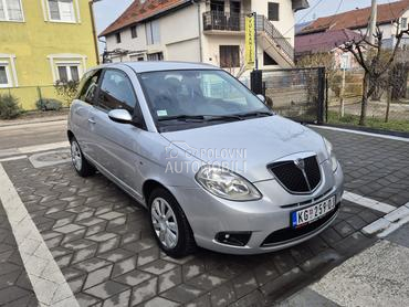 Lancia Ypsilon 1.3 mjet