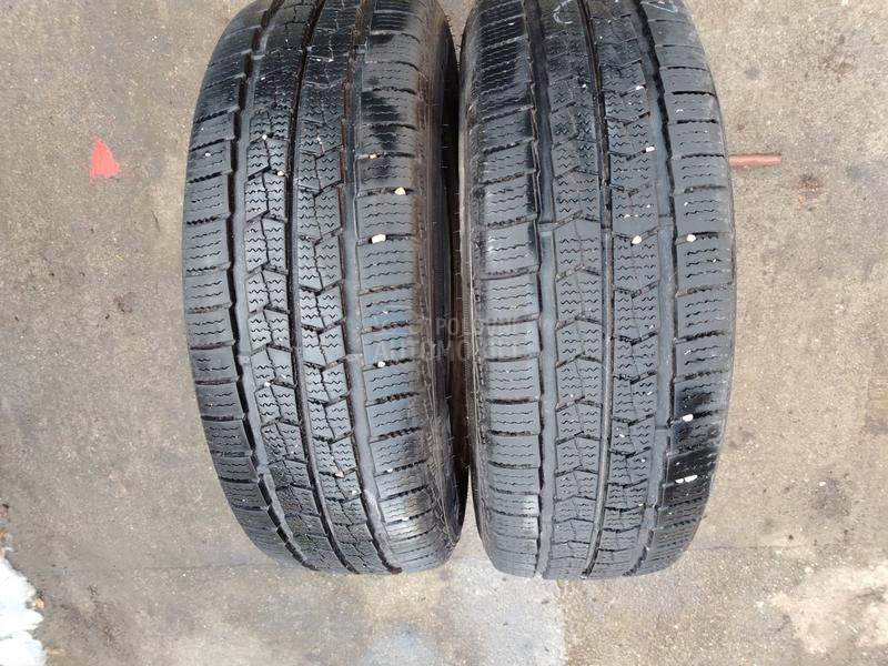 Nexen 215/65 R16 Zimska