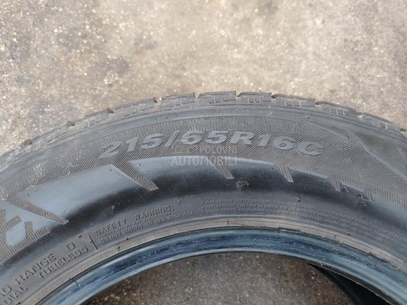 Nexen 215/65 R16 Zimska