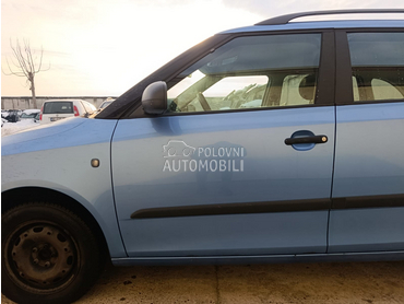 Prednja desna vrata za Škoda Fabia od 2010. do 2014. god.