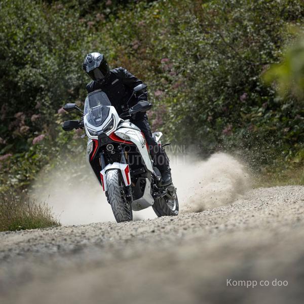 Moto Morini X-Cape 1200