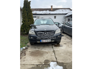 Mercedes Benz ML 320 
