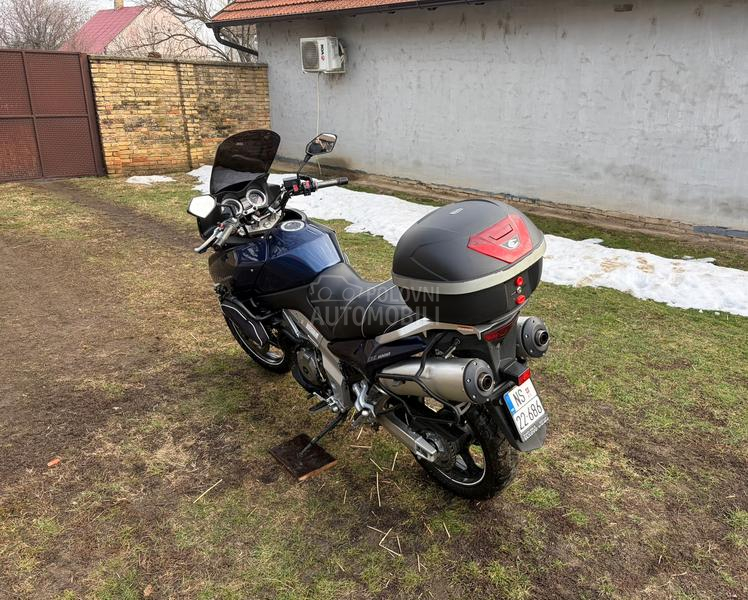 Suzuki V Strom 1000