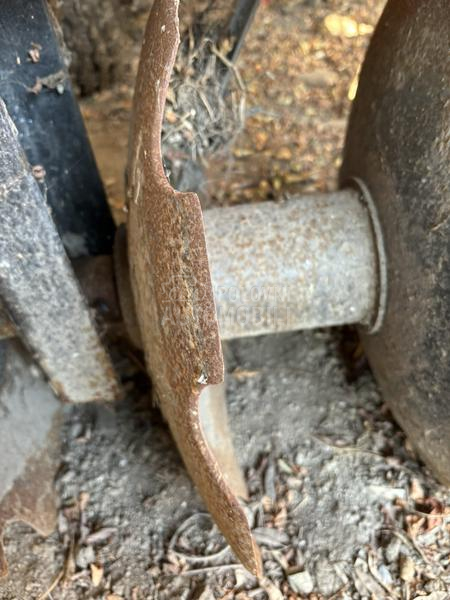 Tanjirača Komerc V24