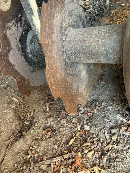 Tanjirača Komerc V24