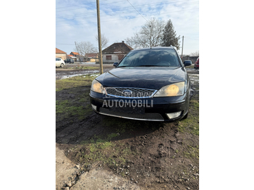 Prednji branik crni restajling za Ford Mondeo od 2000. do 2007. god.