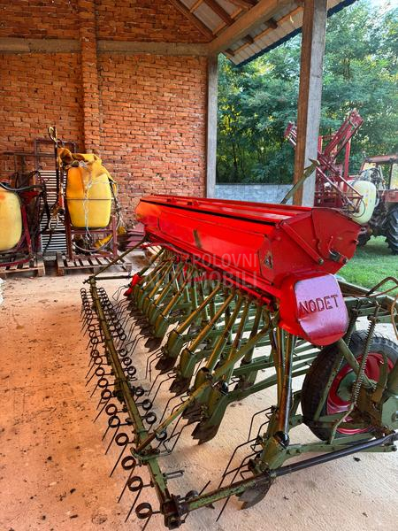 Nodet Pneumassem Nodet