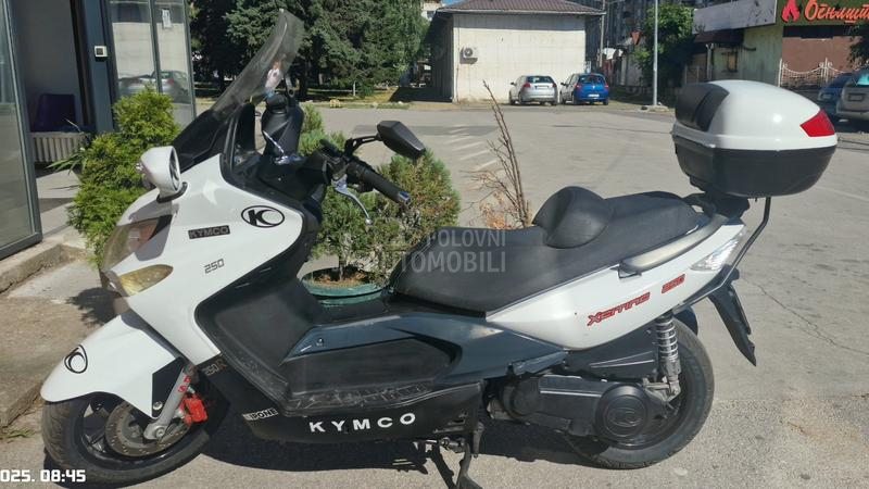 Kymco xciting