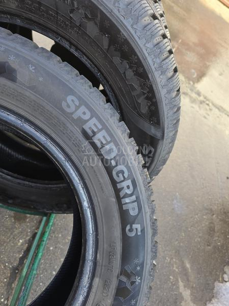 Semperit 195/65 R15 Zimska