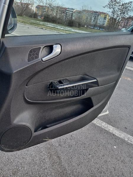 Opel Corsa D 
