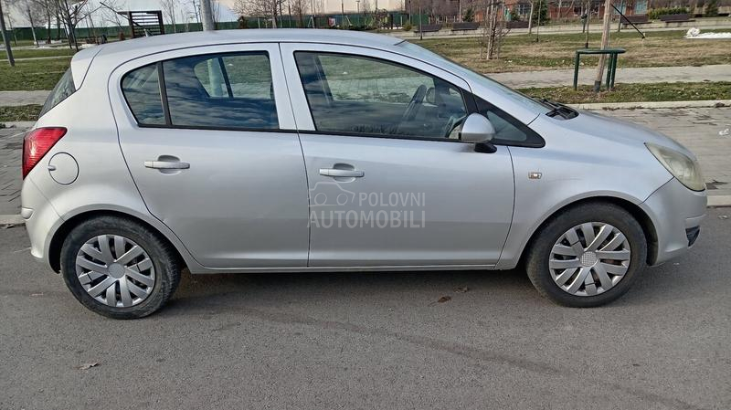Opel Corsa D 