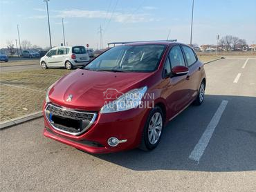 Peugeot 208 1.4vti