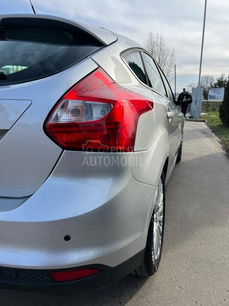 Ford Focus TITANIUM
