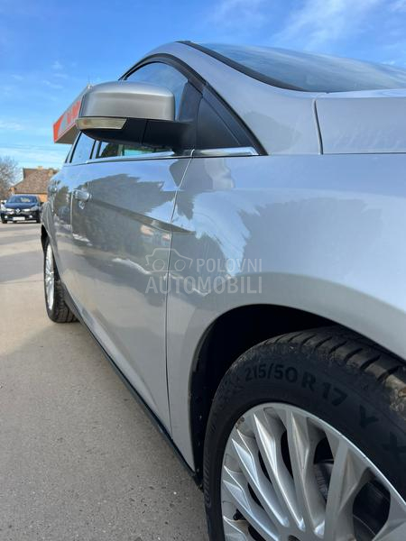 Ford Focus TITANIUM