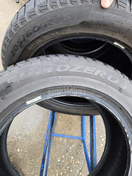 Pirelli 205/60 R16 Zimska