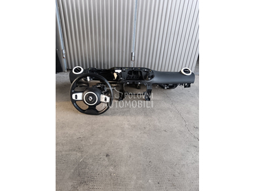 tabla sa airbagovima za Renault Twingo od 2014. do 2024. god.