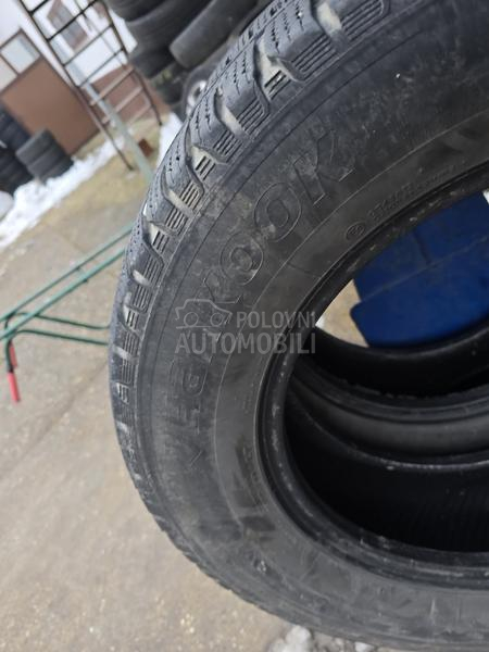 Hankook 225/65 R16 Zimska