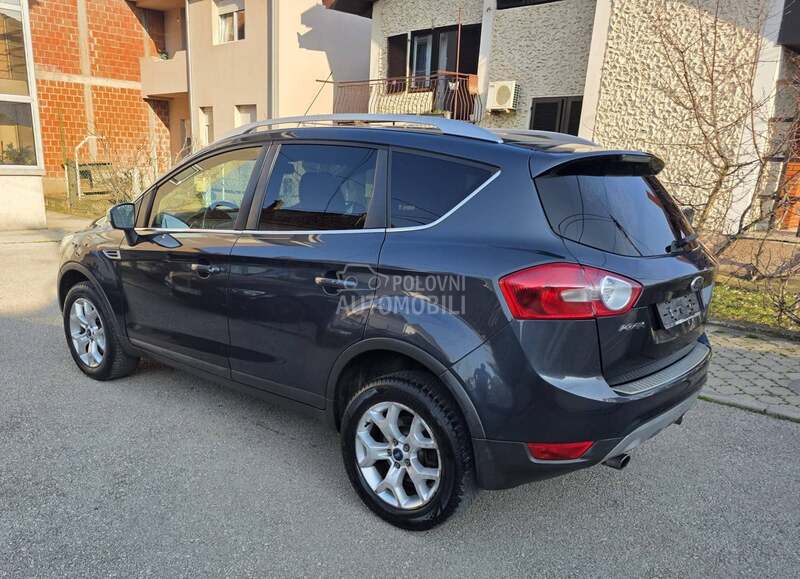 Ford Kuga 4x4 TDCI CH