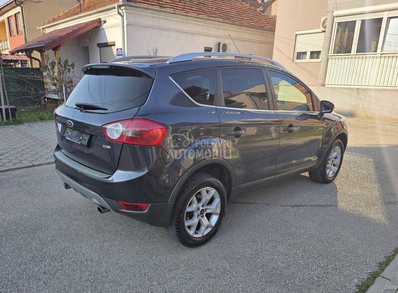 Ford Kuga 4x4 TDCI CH