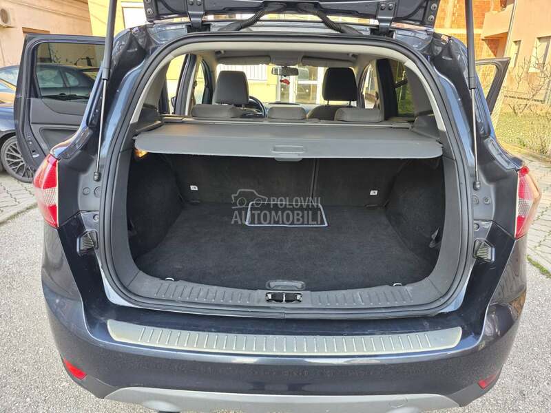 Ford Kuga 4x4 TDCI CH
