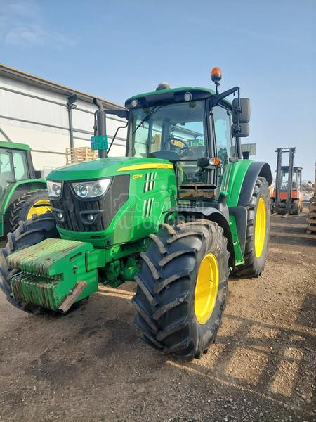 John Deere 6120M