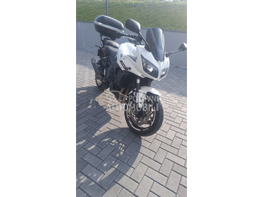 Yamaha FZ1