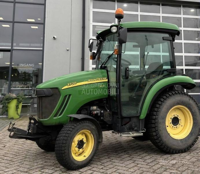 John Deere 3720 4x4