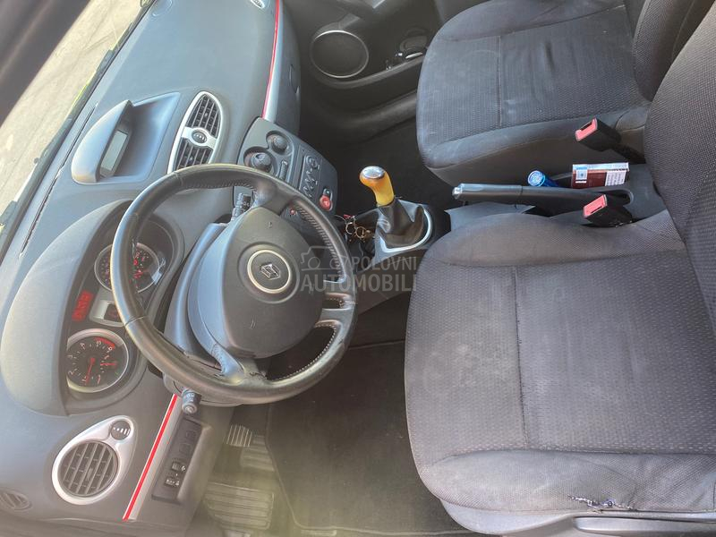 Renault Clio 1.5DCi