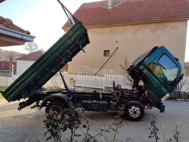 Mitsubishi Canter FUSO