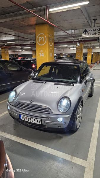 MINI Cooper 