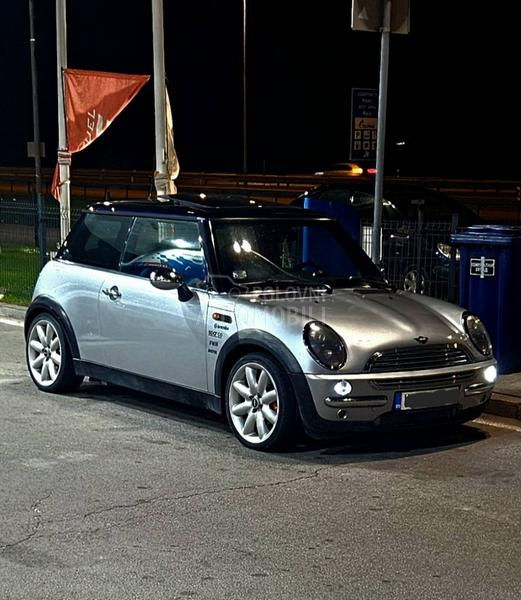 MINI Cooper 