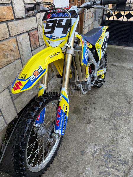 Suzuki RMZ