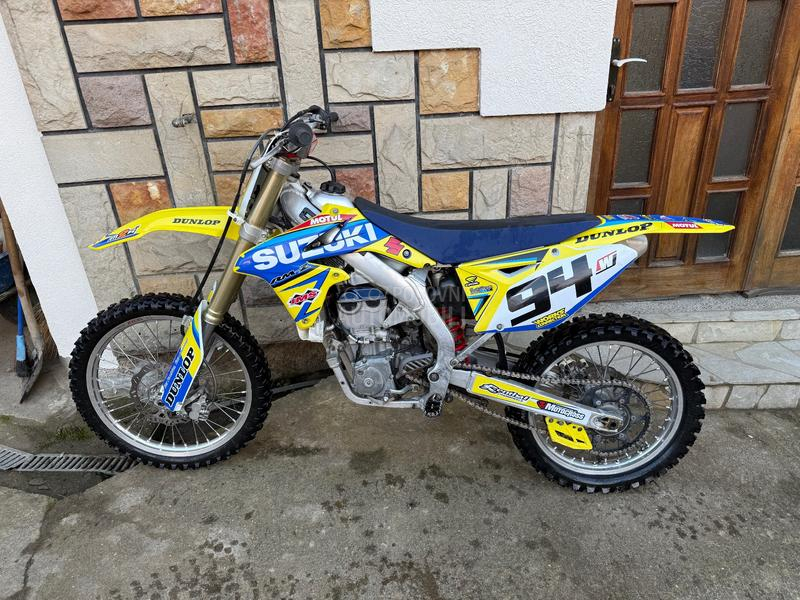 Suzuki RMZ