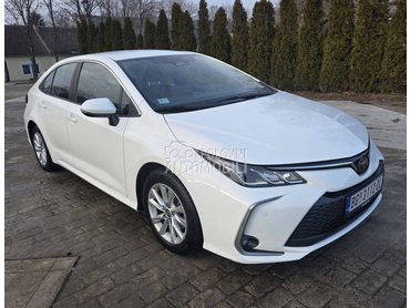 Toyota Corolla 1.5 Luna