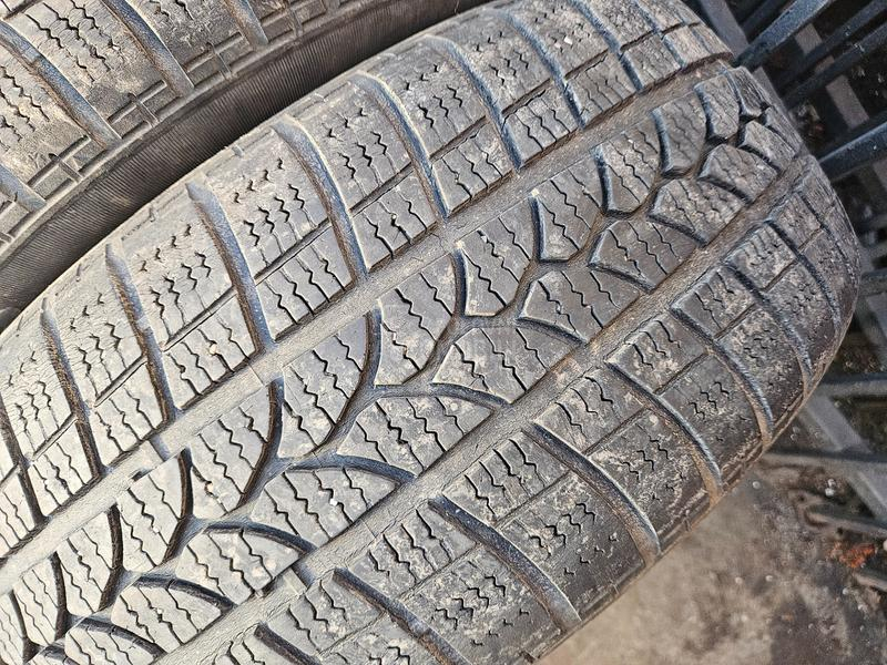 Tigar 215/50 R17 Sve sezone