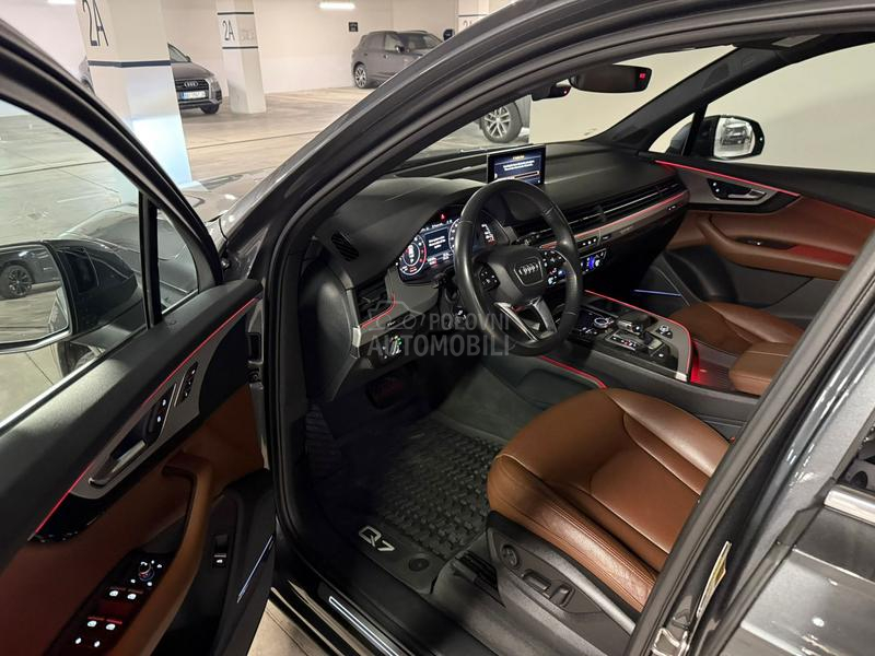 Audi Q7 N O V