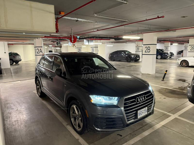 Audi Q7 N O V