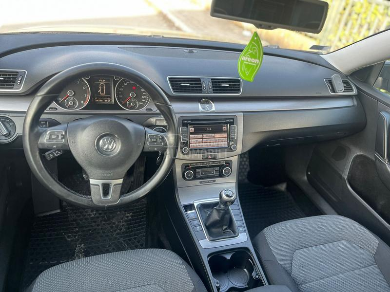 Volkswagen Passat B7 